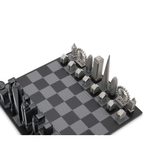 SKYLINE-CHESS - Design - Schach / New York City vs....