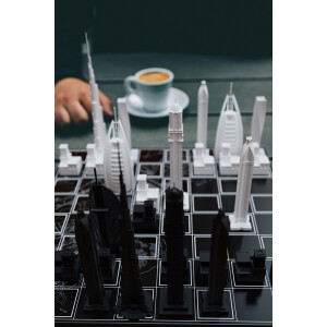 SKYLINE-CHESS - Design - Schach / Schachspiel - Dubai Acrylic Edition