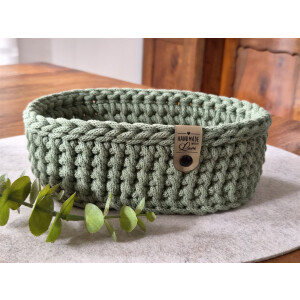 Schwarzwald Maschen - ovaler Korb mit Holzboden (Buche 5mm) - 15 x 23 x 8cm - Farbe : Eucalyptus green
