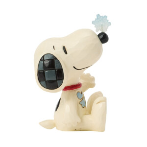 PEANUTS by Jim Shore - SNOOPY WITH SNOWFLAKE ON NOSE mini