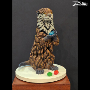EDGE SCULPTURE - Otter