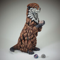 EDGE SCULPTURE - Otter mit Steinen