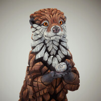EDGE SCULPTURE - Otter mit Steinen